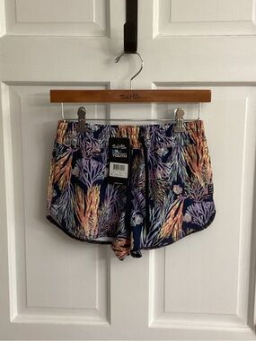 Salt Life Youth Girl Navy Coral & Lavender Tropical Print Performance Shorts